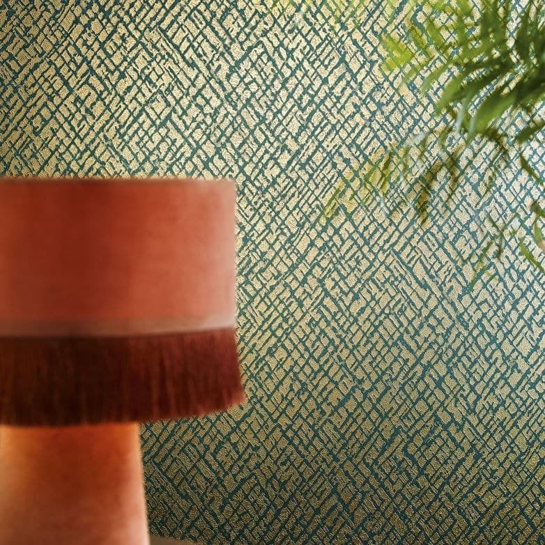 Non-woven tapet med glänsande gittermotiv grön, guldstruktur