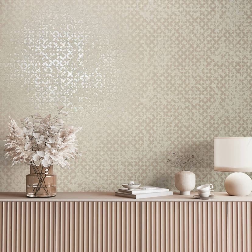 Non-woven tapet med stjärnor i ornamental stil beige grafisk