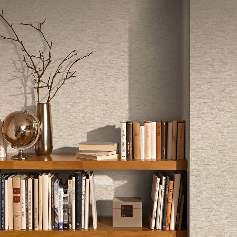 Non-woven tapet i beige greige med en fin vävd struktur subtil modern tidlös