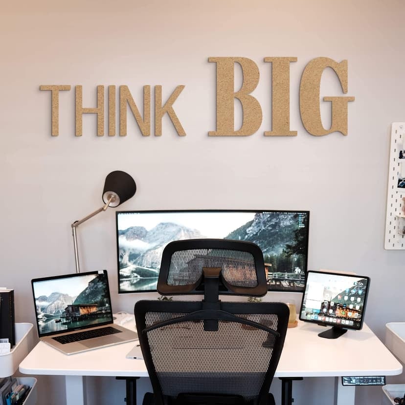 3D-dekoration som säger THINK BIG - MDF natur