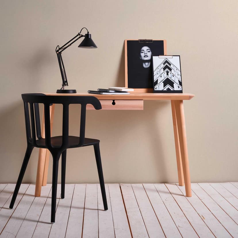 Enfärgad tapet i textilutseende beige cream - non-woven tapet med modern design
