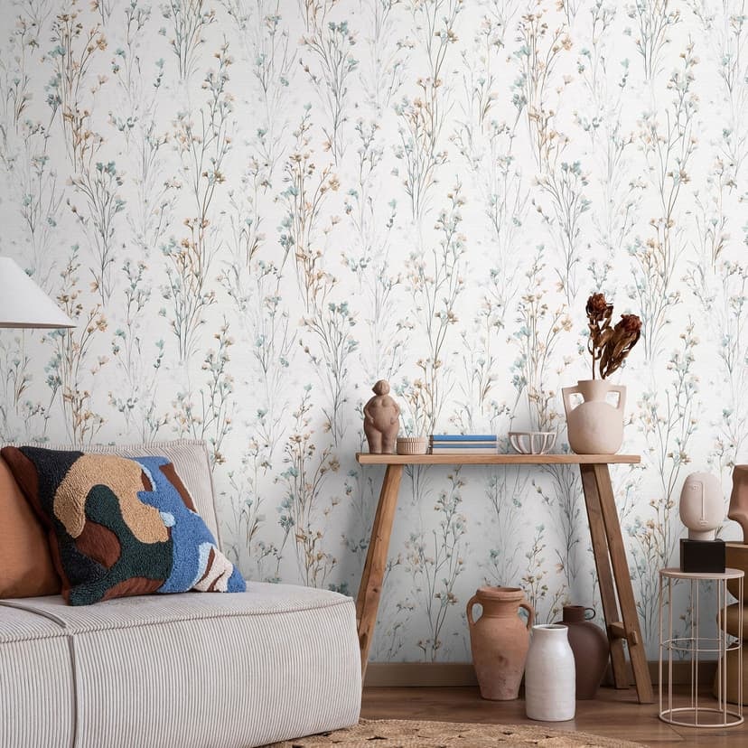 Icke-vävd tapet med skira ängsblommor i mint aprikos som blommig naturtapet