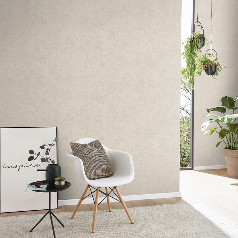 Non-woven tapet betonglook enfärgad i taupe